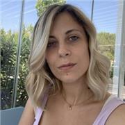 Laureata in psicologia, impartisco lezioni a studenti delle scuole elementari, medie, e studenti con DSA/BES